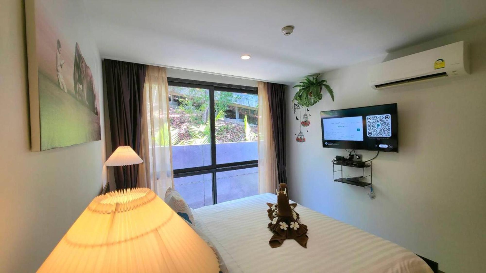 Room In Apartment - A301- Forest View Corner Unit 1Br-1Bath Ao Nang Esterno foto