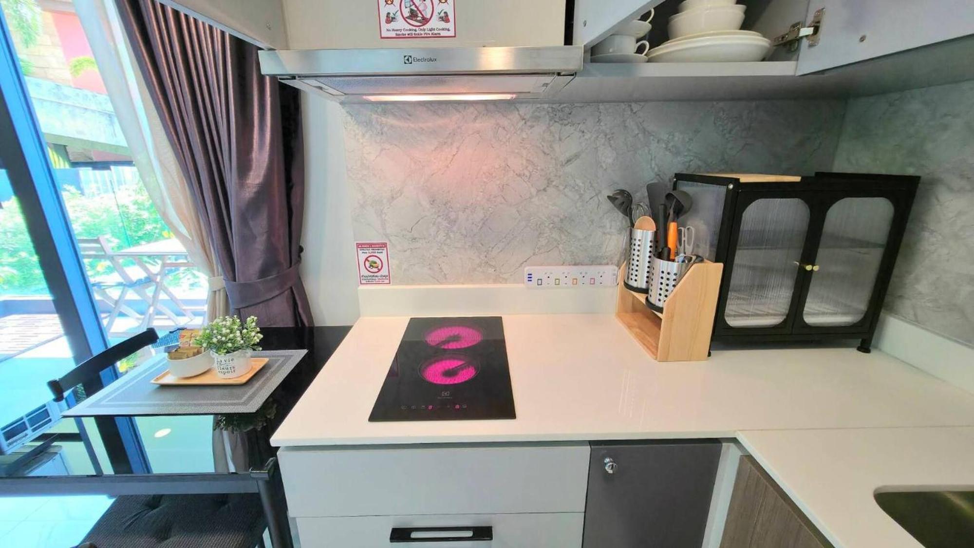 Room In Apartment - A301- Forest View Corner Unit 1Br-1Bath Ao Nang Esterno foto