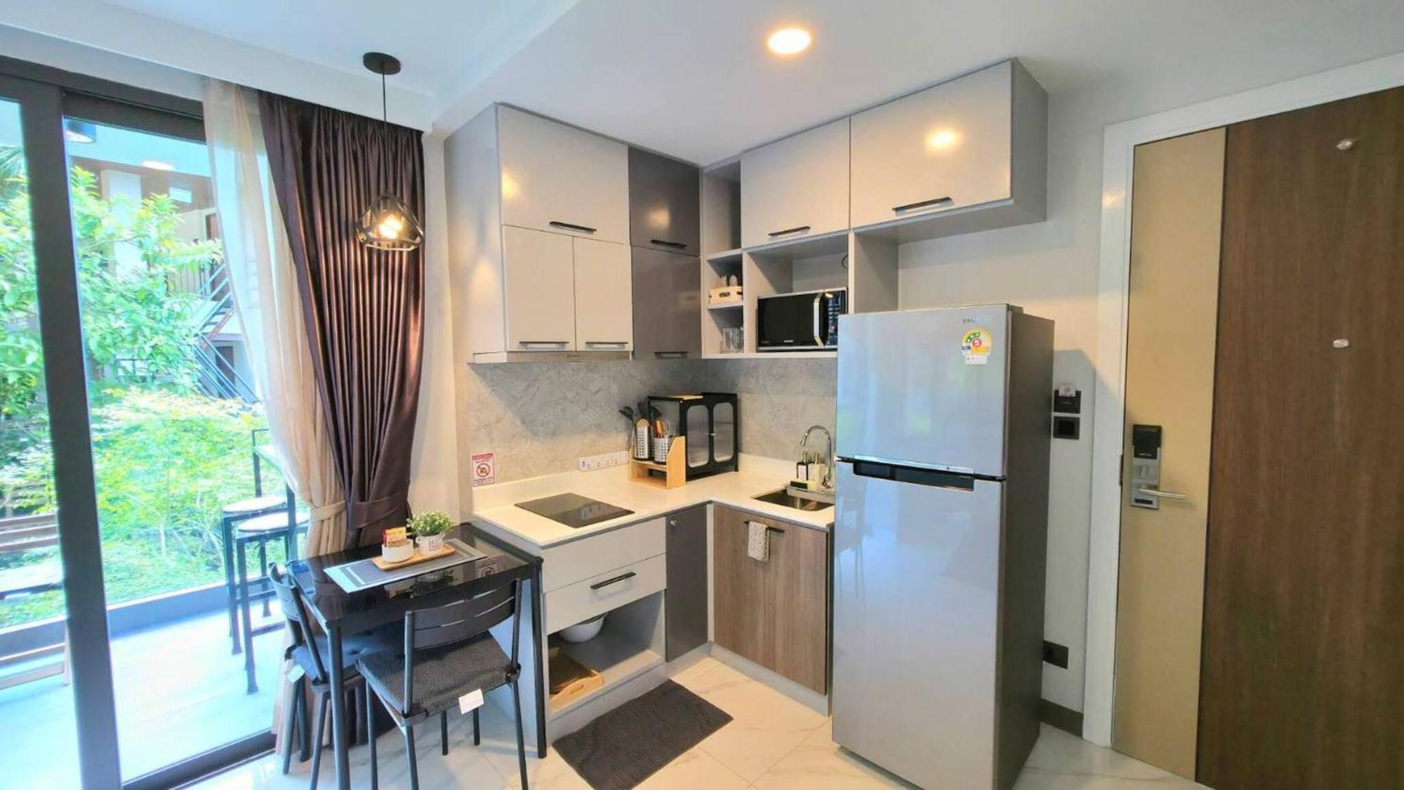 Room In Apartment - A301- Forest View Corner Unit 1Br-1Bath Ao Nang Esterno foto